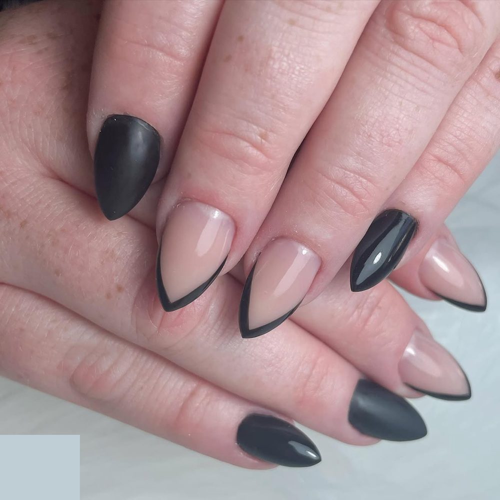 Nageldesign · Schwarz