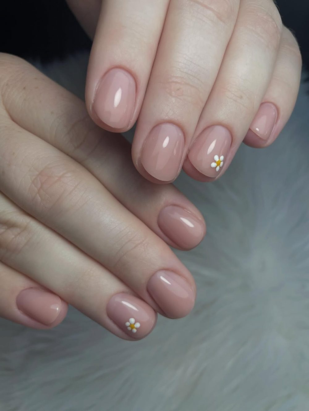 Nageldesign · Nude